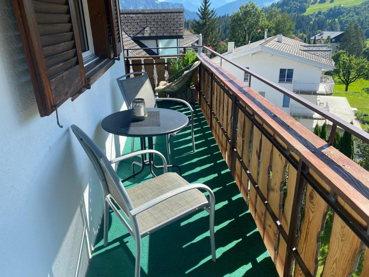 Dachwohnung In Der Mitte Von Laax-Dorf 外观 照片